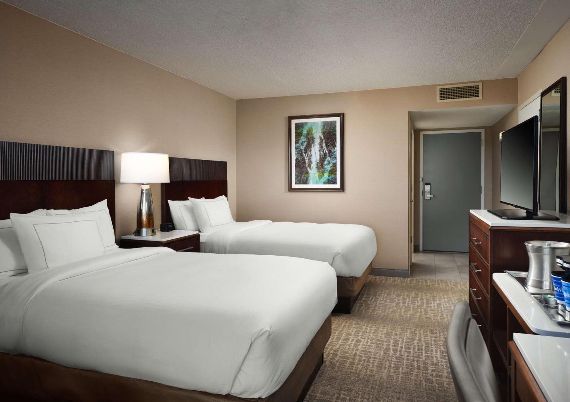 Hilton Fort Collins Exterior photo